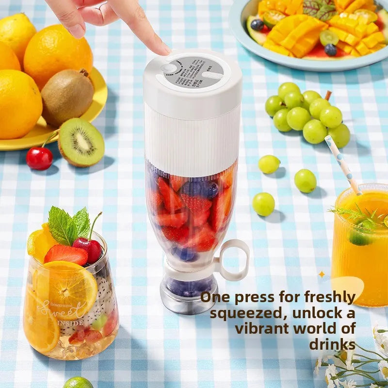 PerspectaaMini USB Rechargeable Portable Juicer Cup