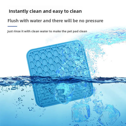 Perspectaa Silicone Pet Licking Slow Feeder Pad